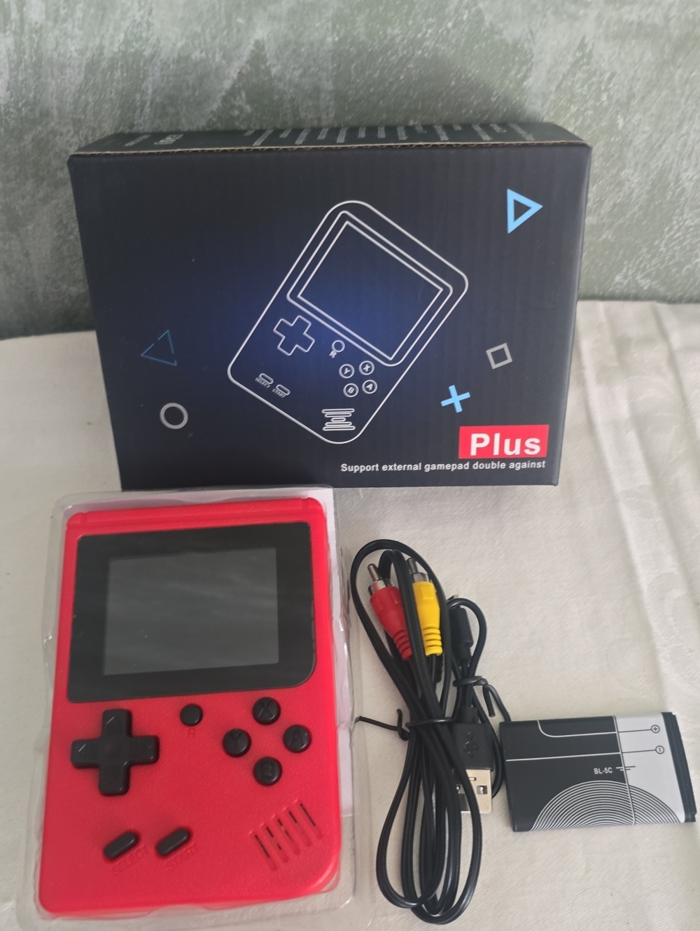 Game Box Plus 400 In 1 Handheld Retro Gamepad - Red New